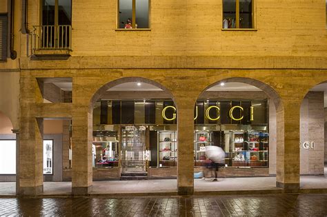 outlet gucci lugano|Gucci Lugano.